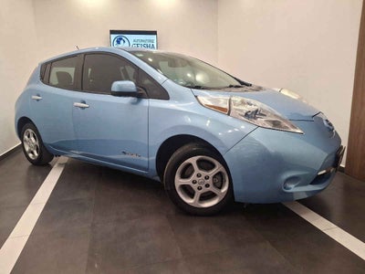 2015 Nissan LEAF 5p Electrico 24 kwh/90 kw