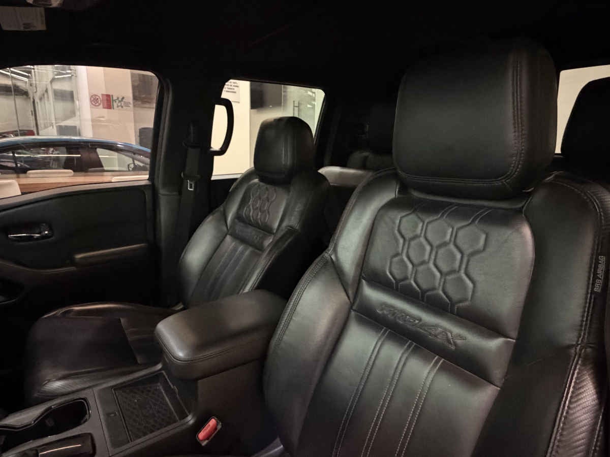 2022 Nissan Frontier 4p Pro-4X V6/3.8 Aut 4x4