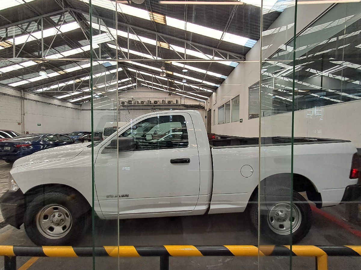 2021 RAM Ram 1500 2p ST Reg Cab V6/3.6 Aut 4x2
