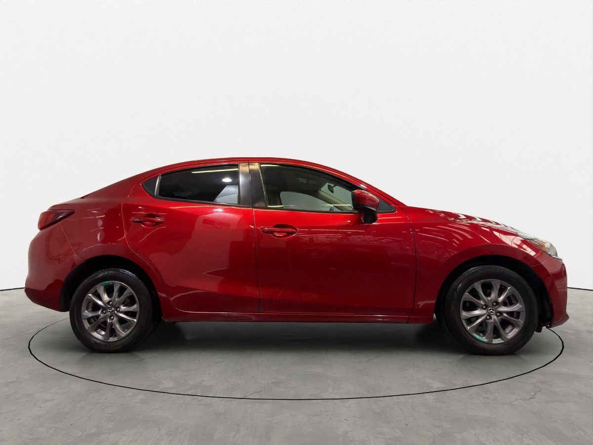 2023 Mazda Mazda 2 4p i Sport L4/1.5 Man