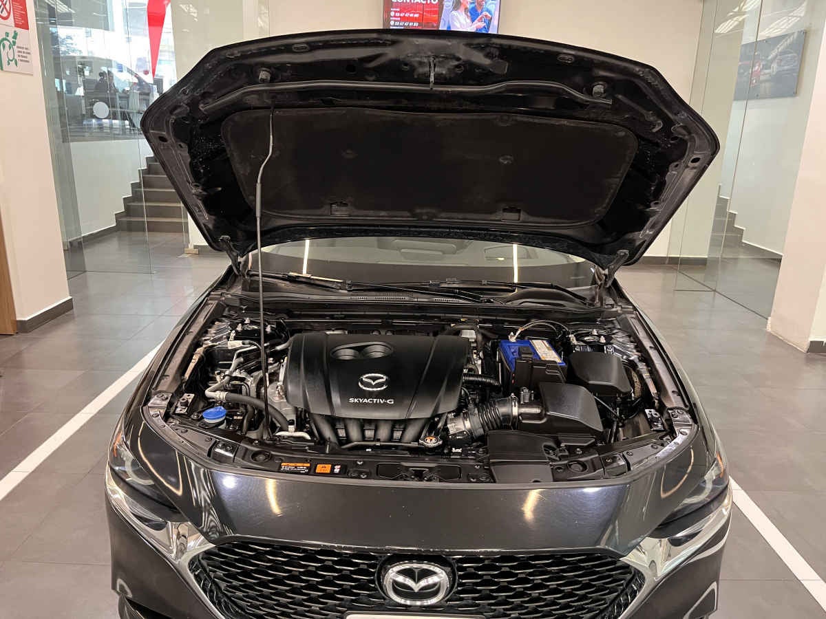 2021 Mazda Mazda 3 4p i L4/2.5 Aut