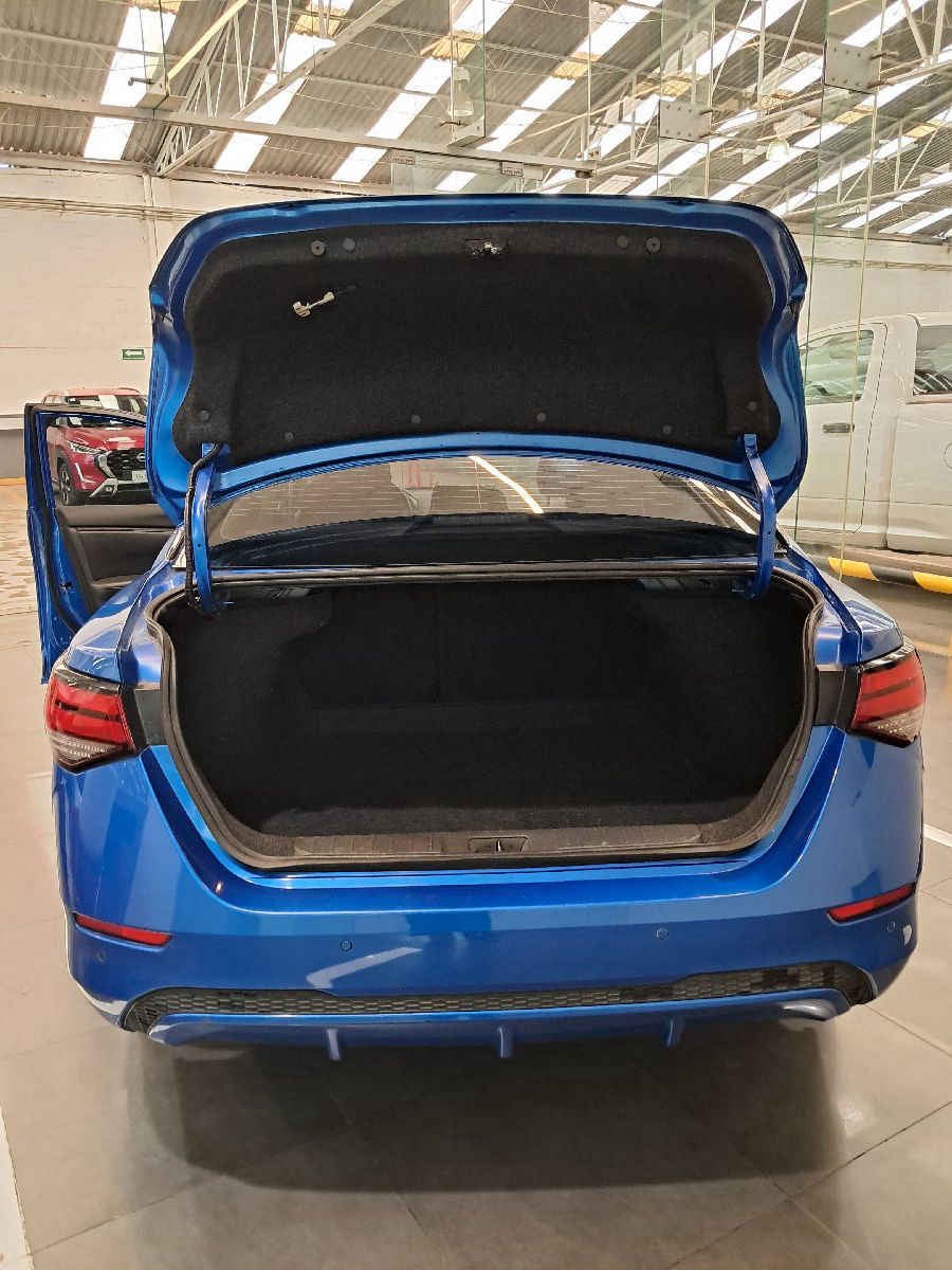 2023 Nissan Sentra 4p Advance L4/2.0 Aut