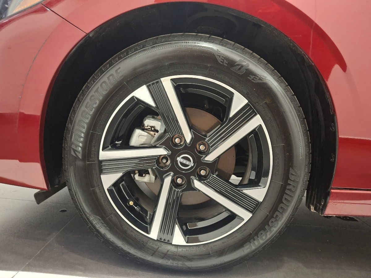 2024 Nissan Sentra 4p Advance L4/2.0 Aut