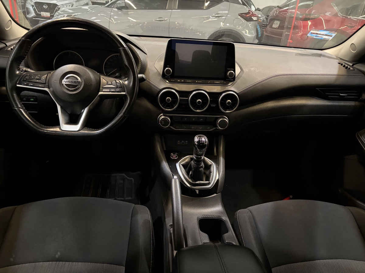 2022 Nissan Sentra 4p Advance L4/2.0 Man