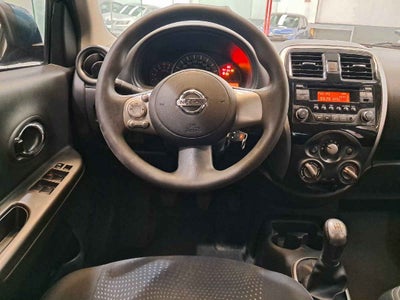 2018 Nissan March 5p Advance L4/1.6 Man
