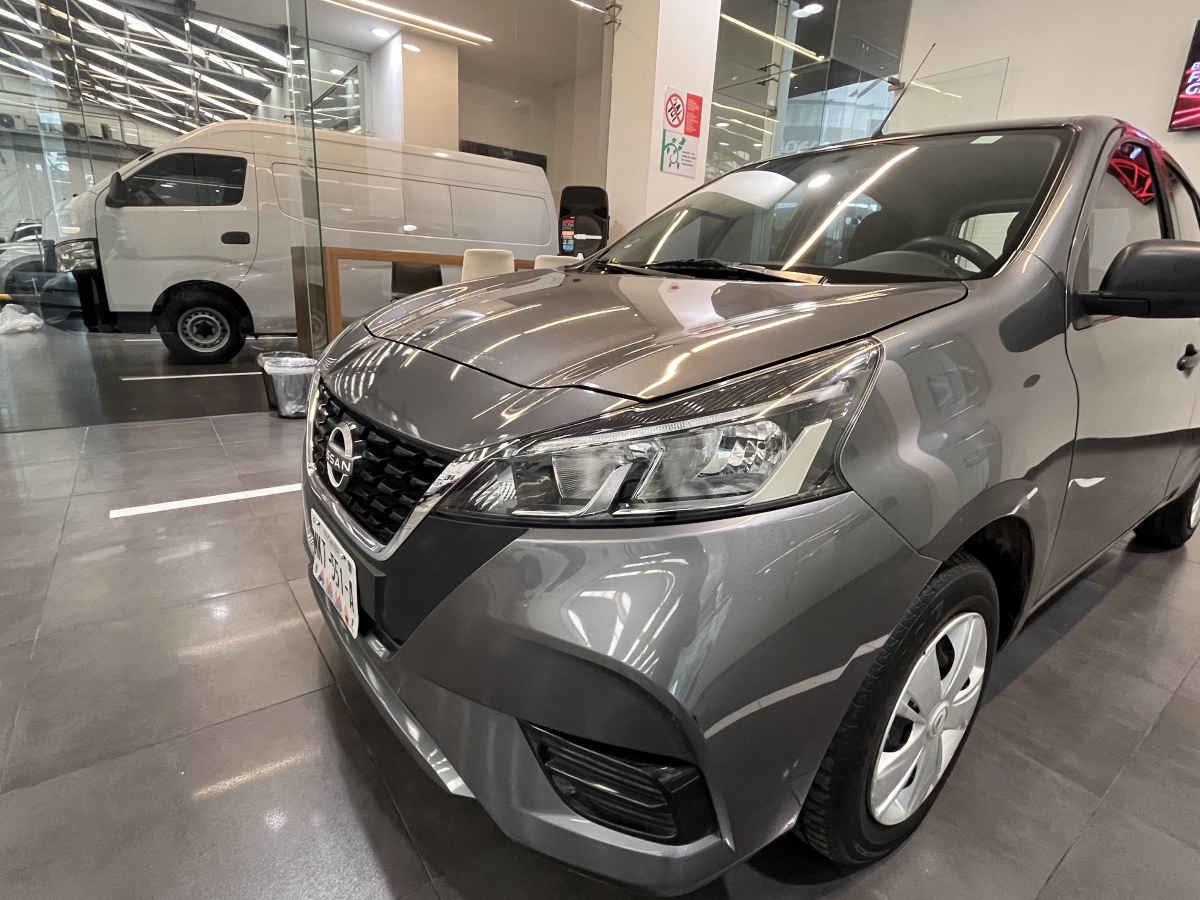 2023 Nissan March 5p Advance L4/1.6 Man
