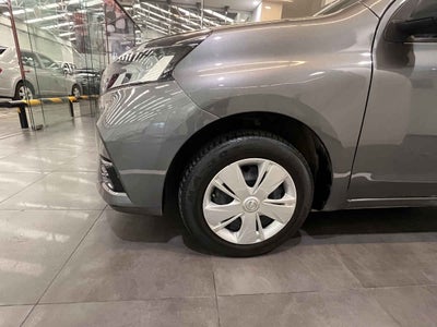 2023 Nissan March 5p Advance L4/1.6 Man