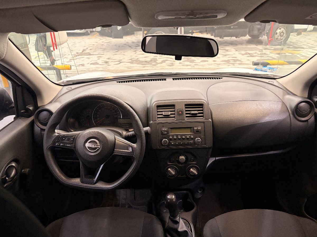2023 Nissan March 5p Sense L4/1.6 Man