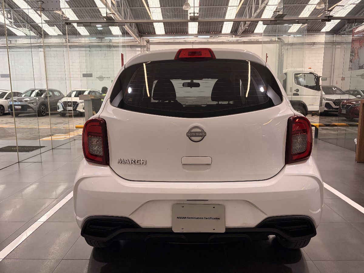 2023 Nissan March 5p Sense L4/1.6 Man