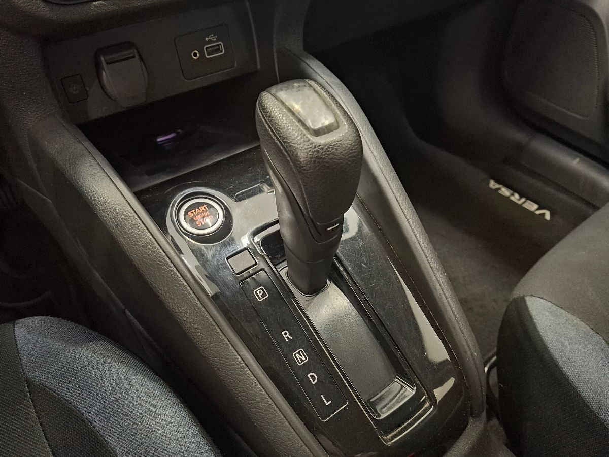 2023 Nissan Versa 4p Advance L4/1.6 Aut