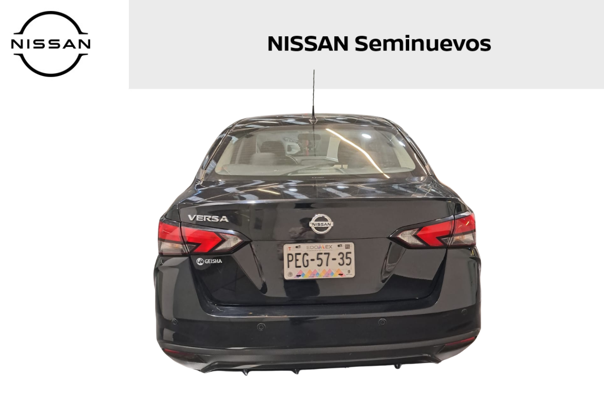 2022 Nissan Versa 4p Advance L4/1.6 Man