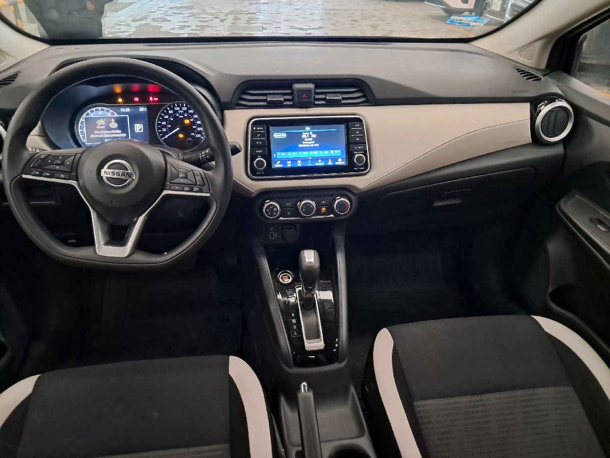 2021 Nissan Versa 4p Advance L4/1.6 Aut