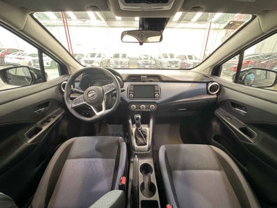 2024 Nissan Versa 4p Advance L4/1.6 Man