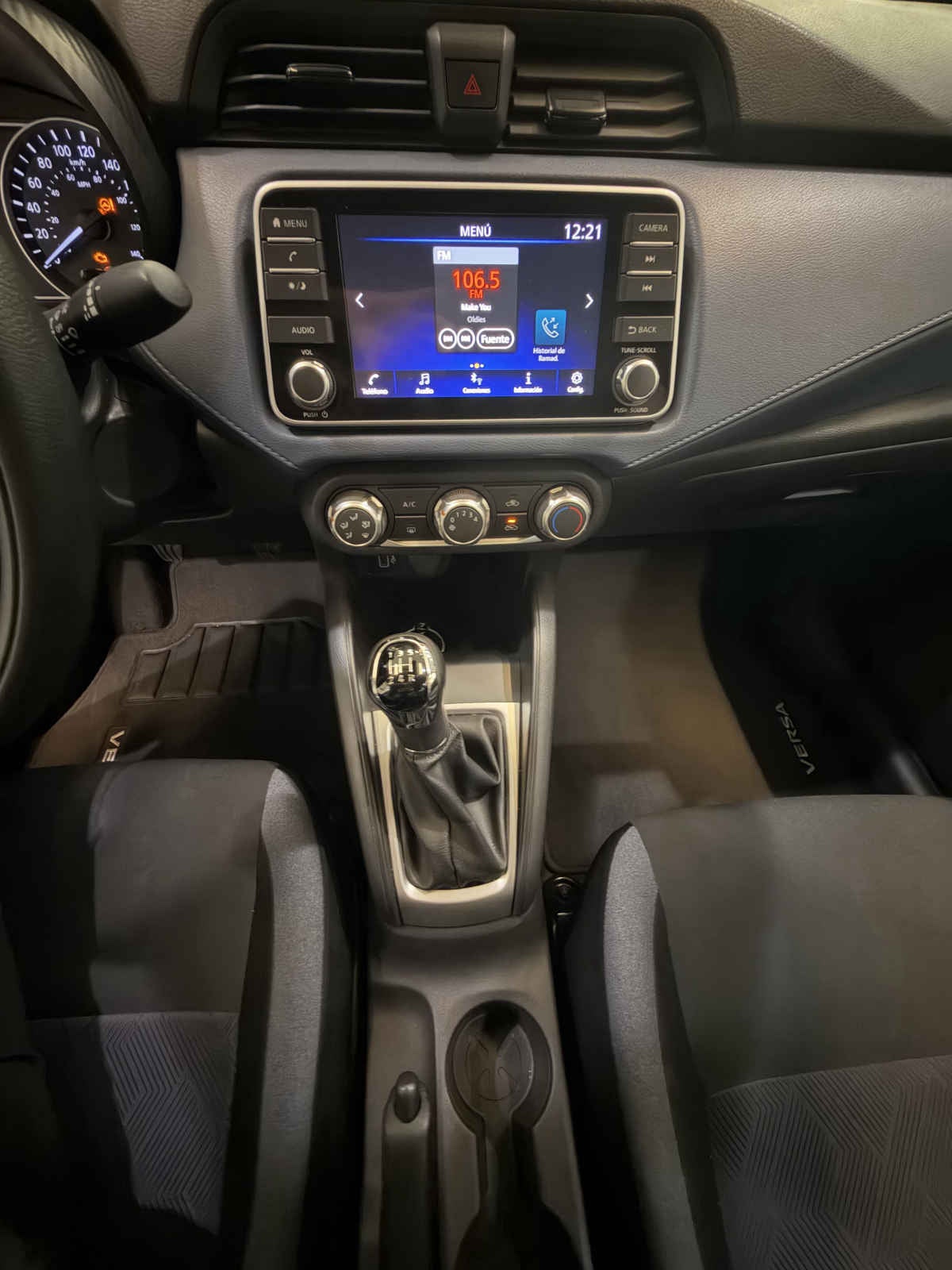 2024 Nissan Versa 4p Advance L4/1.6 Man