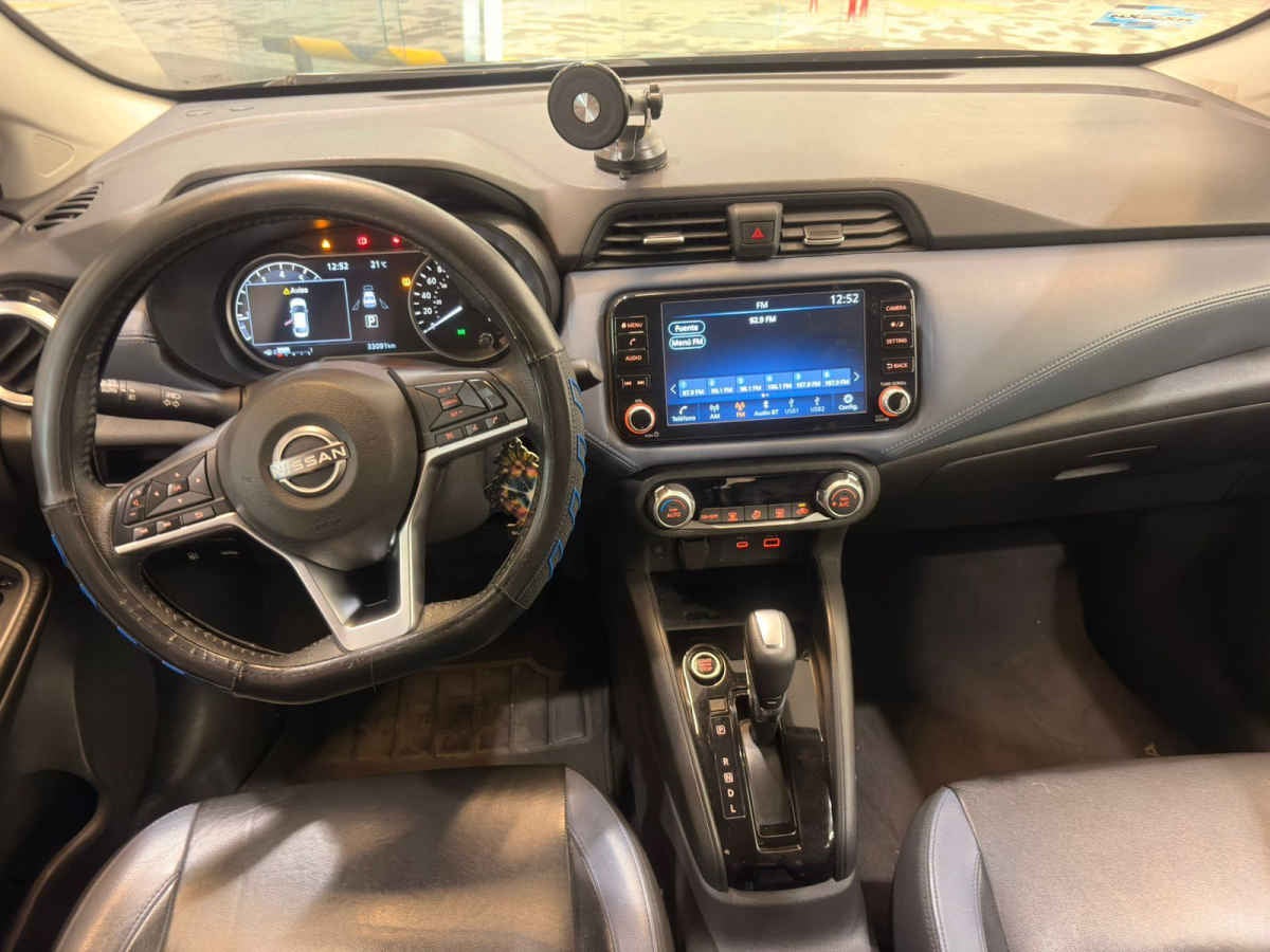 2023 Nissan Versa 4p Exclusive L4/1.6 Aut