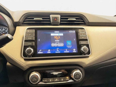 2021 Nissan Versa 4p Platinum L4/1.6 Aut
