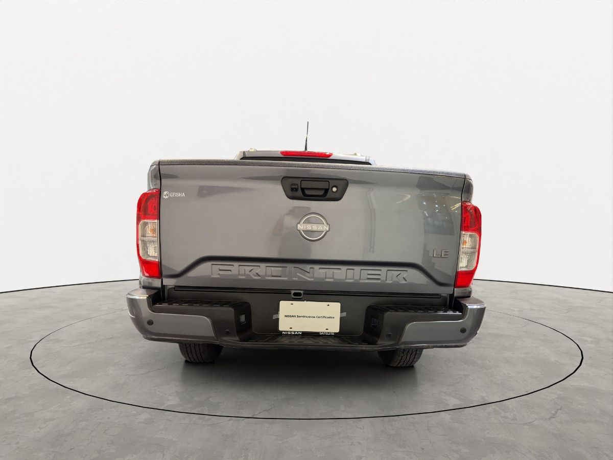 2022 Nissan Frontier 4p LE L4/2.5 Man
