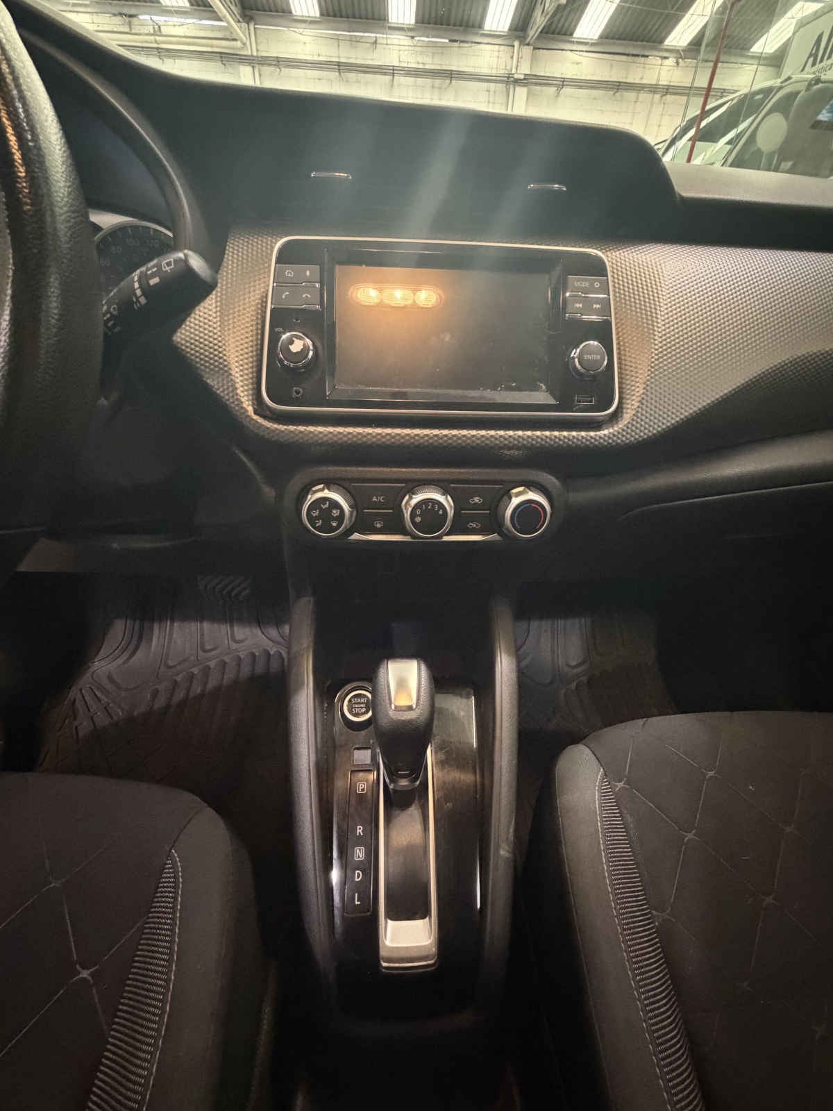 2020 Nissan Kicks 5p Advance L4/1.6 Aut