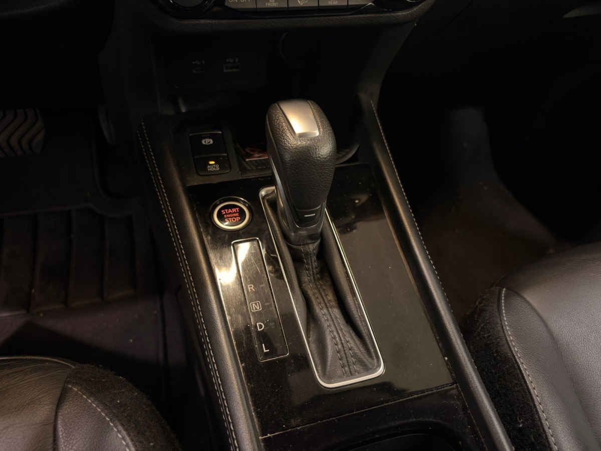 2023 Nissan Kicks 5p Platinum L4/1.6 Aut