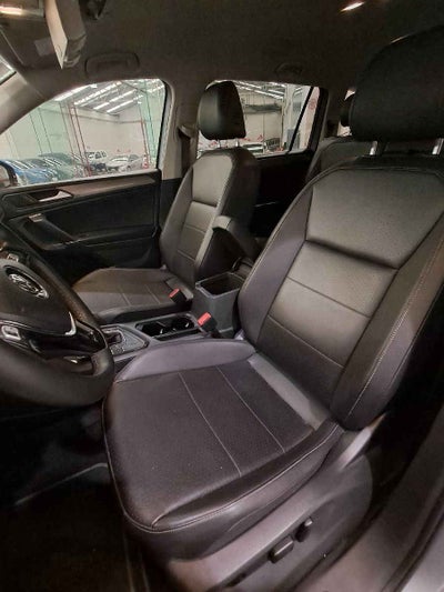 2020 Volkswagen Tiguan 5p Comfortline L4/1.4/T Aut 7 Pas