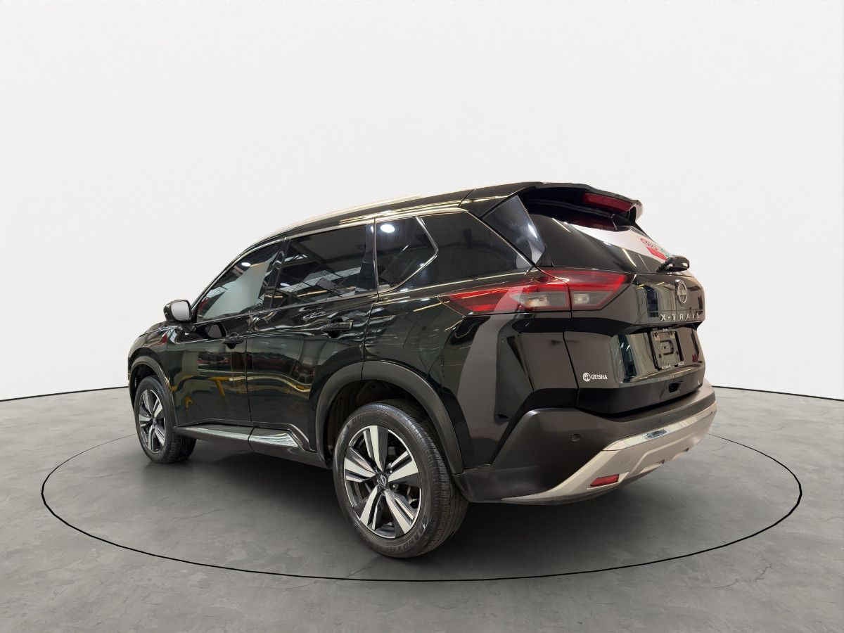 2024 Nissan X-Trail 5p Platinum 2 Row L4/2.5 Aut