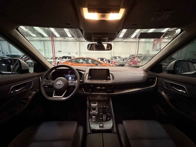 2025 Nissan X-Trail 5p Exclusive 2 Row L4/2.5 Aut