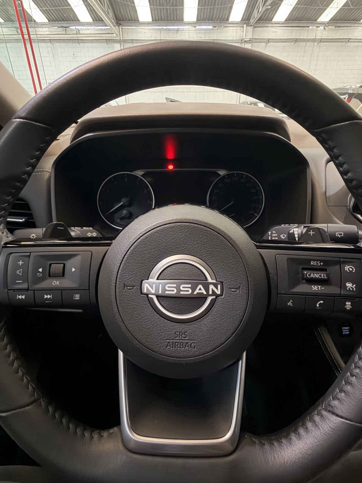 2025 Nissan X-Trail 5p Exclusive 2 Row L4/2.5 Aut
