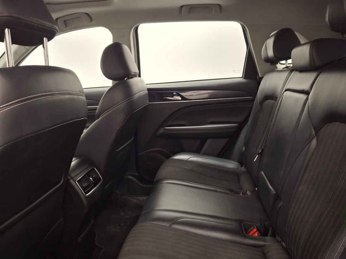 2022 Dodge Journey 5p SXT L4/1.5/T Aut