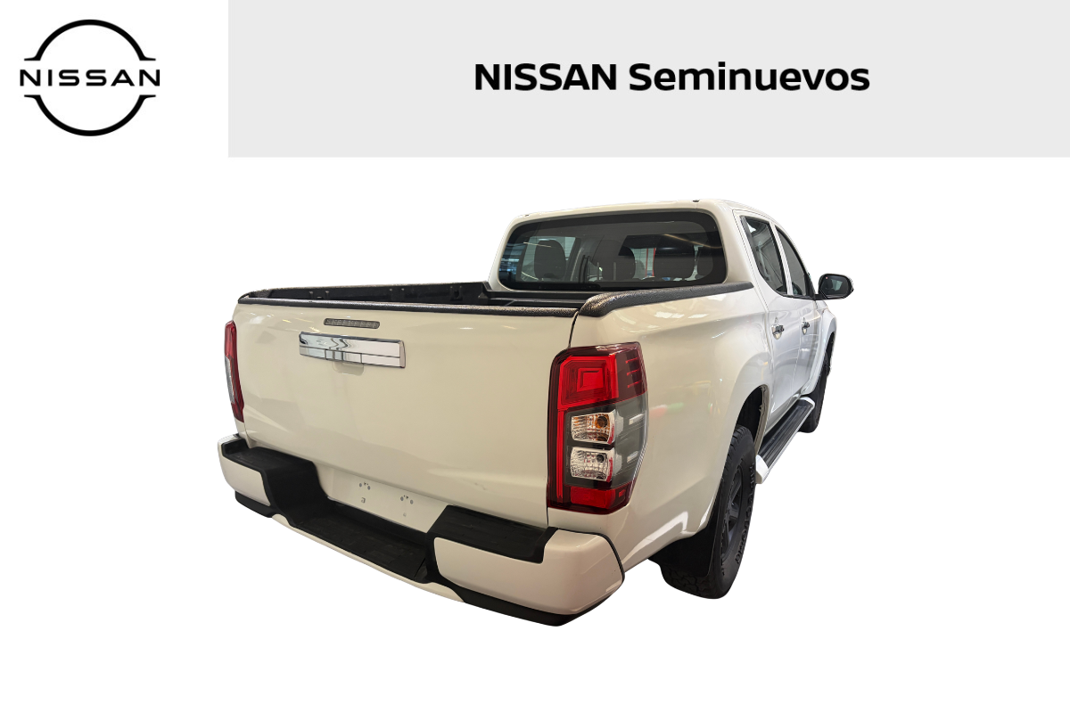 2022 Mitsubishi L200 4p Doble GLX L4/2.4 Man 4x2