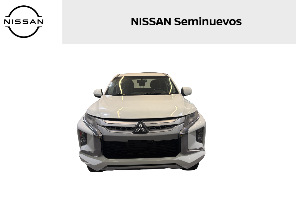 2022 Mitsubishi L200 4p Doble GLX L4/2.4 Man 4x2