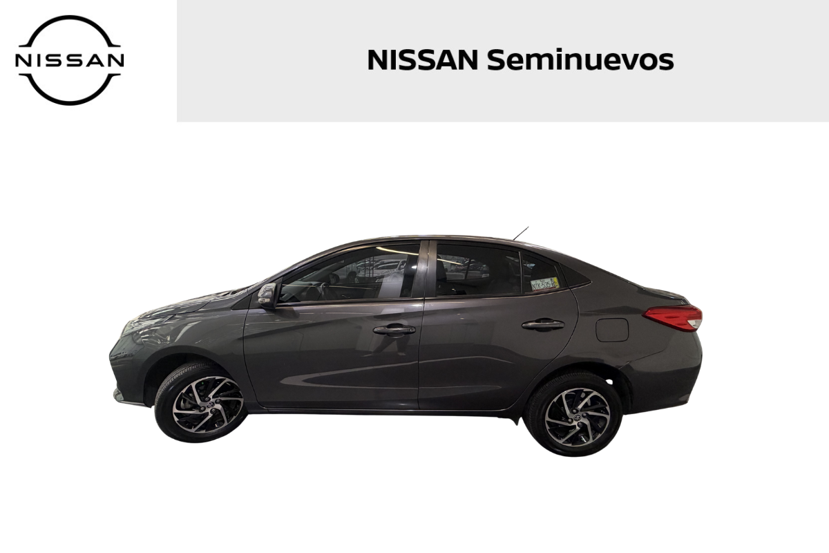 2021 Toyota Yaris 4p Sedán S L4/1.5 Man