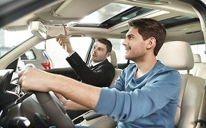 Schedule a test drive at Nissan Geisha Satélite in Naucalpan, México, México.